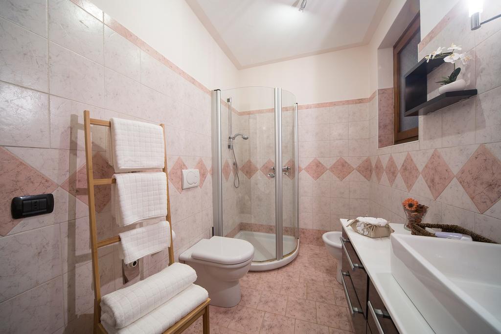 Casa Vacanze La Nautica Baveno Ngoại thất bức ảnh